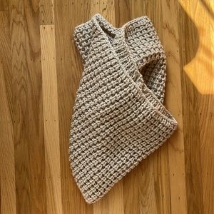 Gap chunky circle scarf